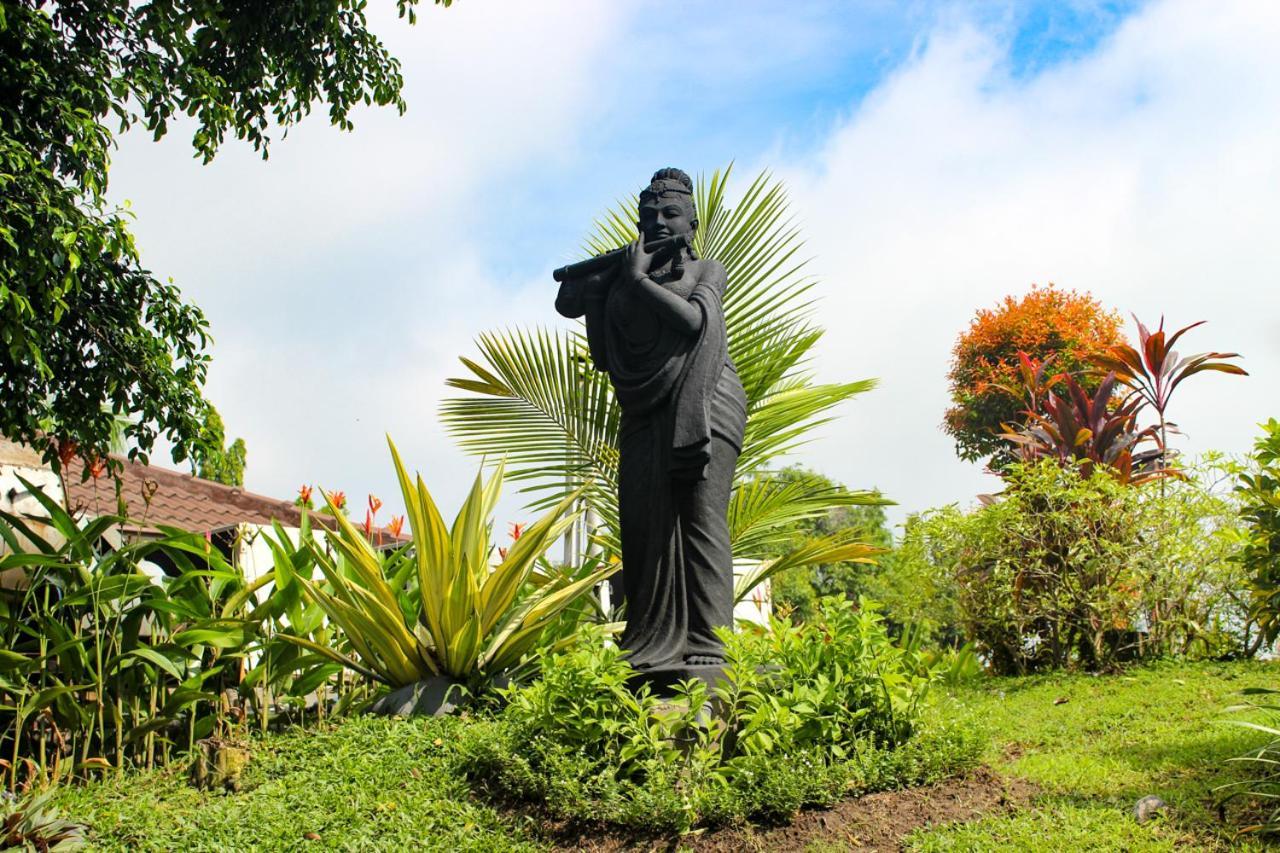 Hotel Merdeka Kediri Kediri  Ngoại thất bức ảnh